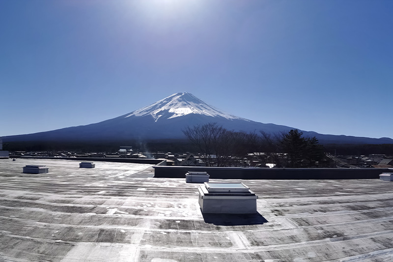 Fujisan seen from the rooftop